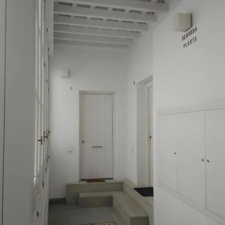 Apodaca * Kadyks